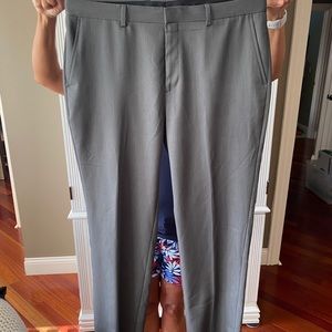 2 pair Saks fifth Avenue pants. Flat front 34 wide 32 long. One brown, one grey